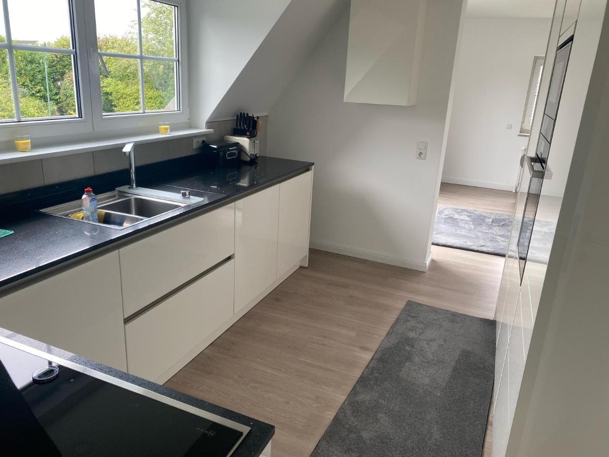 ליבק Ferienwohnung Falkenfeld מראה חיצוני תמונה