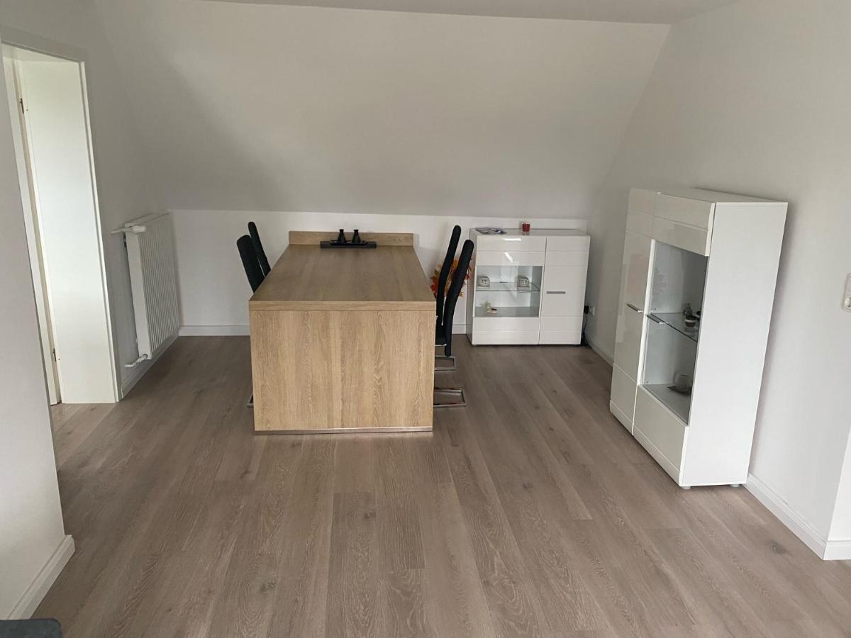 ליבק Ferienwohnung Falkenfeld מראה חיצוני תמונה