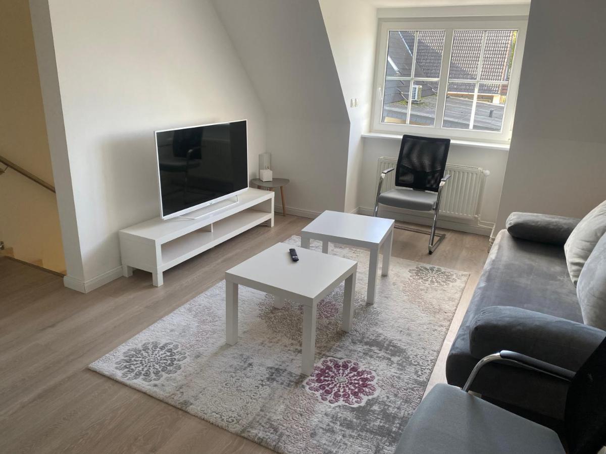 ליבק Ferienwohnung Falkenfeld מראה חיצוני תמונה